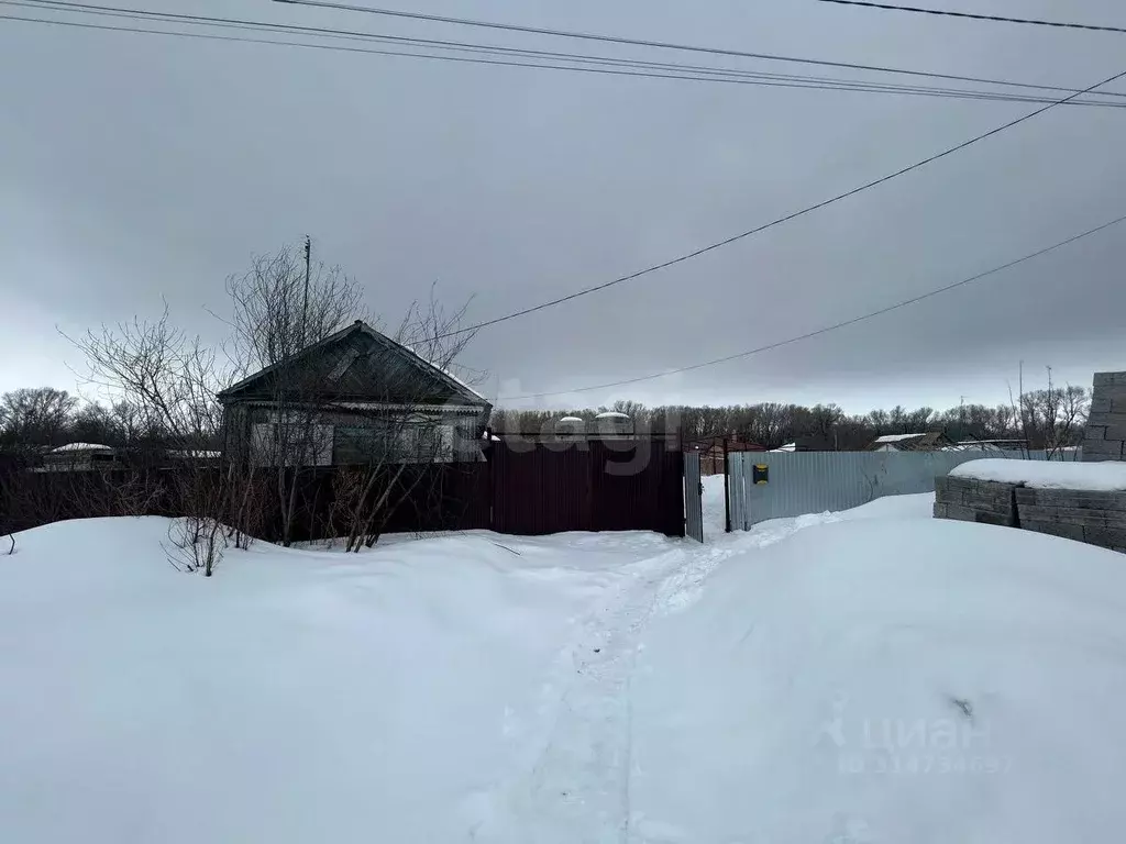 Дом в Оренбургская область, Оренбургский район, с. Пречистинка Большая ... - Фото 1