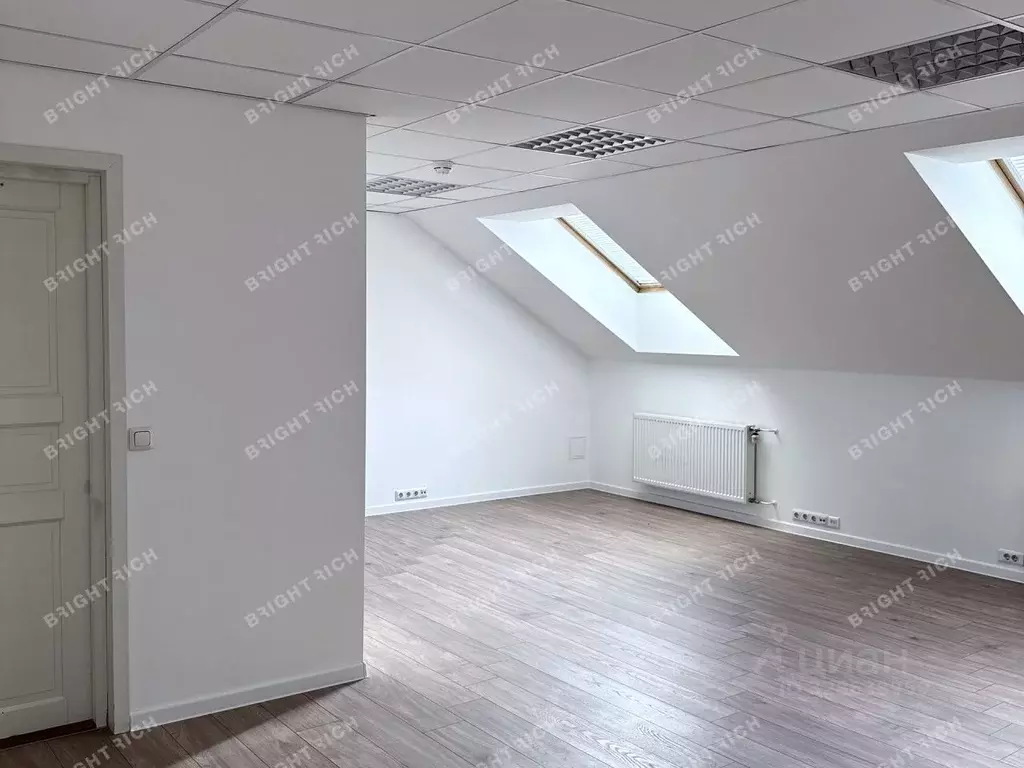 Офис в Санкт-Петербург Калужский пер., 3К (188 м) - Фото 0