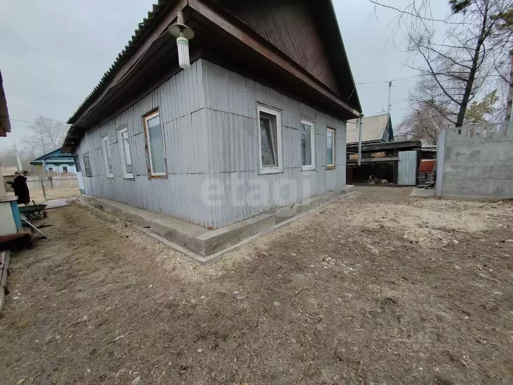 Дом в Амурская область, Белогорск Ремесленная ул., 24 (42 м) - Фото 1