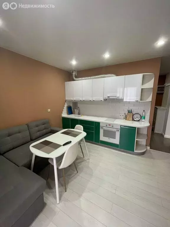 1-комнатная квартира: Южно-Сахалинск, проспект Мира, 97к3 (44 м) - Фото 1