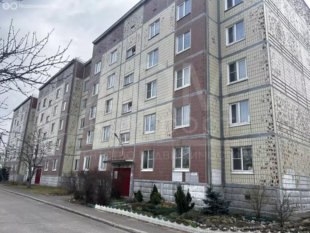 4-комнатная квартира: Приозерск, улица Калинина, 14 (102.4 м) - Фото 1