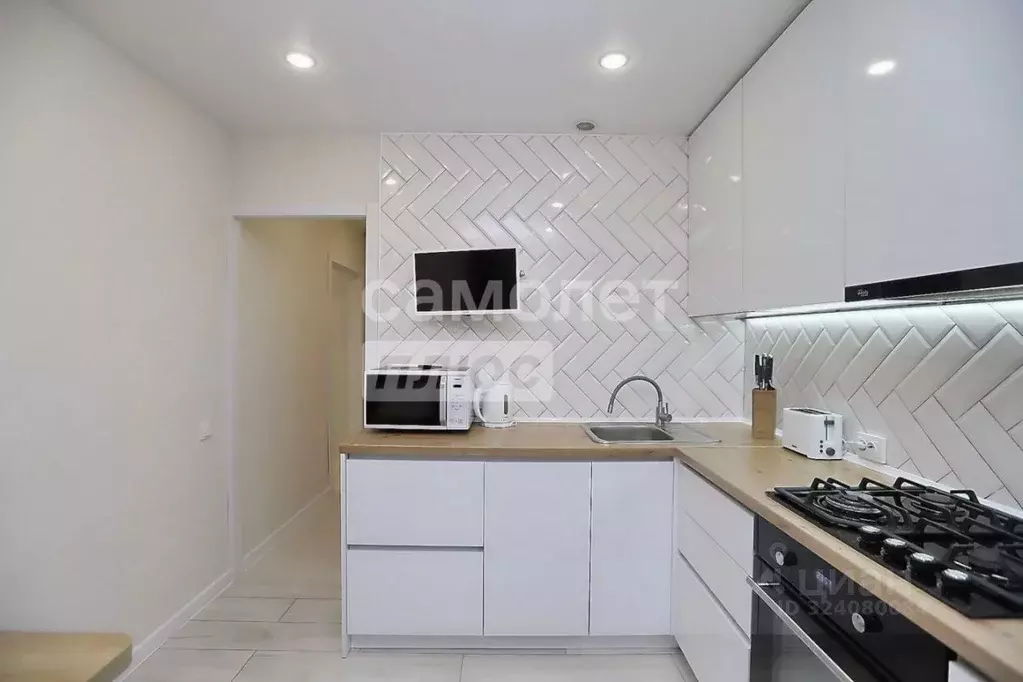 2-к кв. Липецкая область, Липецк ул. Катукова, 16 (52.1 м) - Фото 2