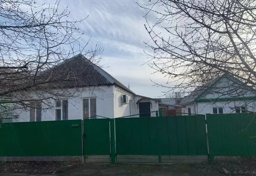 Дом в Сальск, улица Крамского, 5 (50 м) - Фото 1