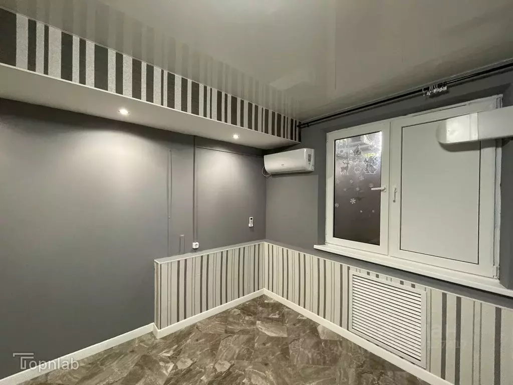 Помещение свободного назначения в Краснодарский край, Краснодар просп. ... - Фото 1