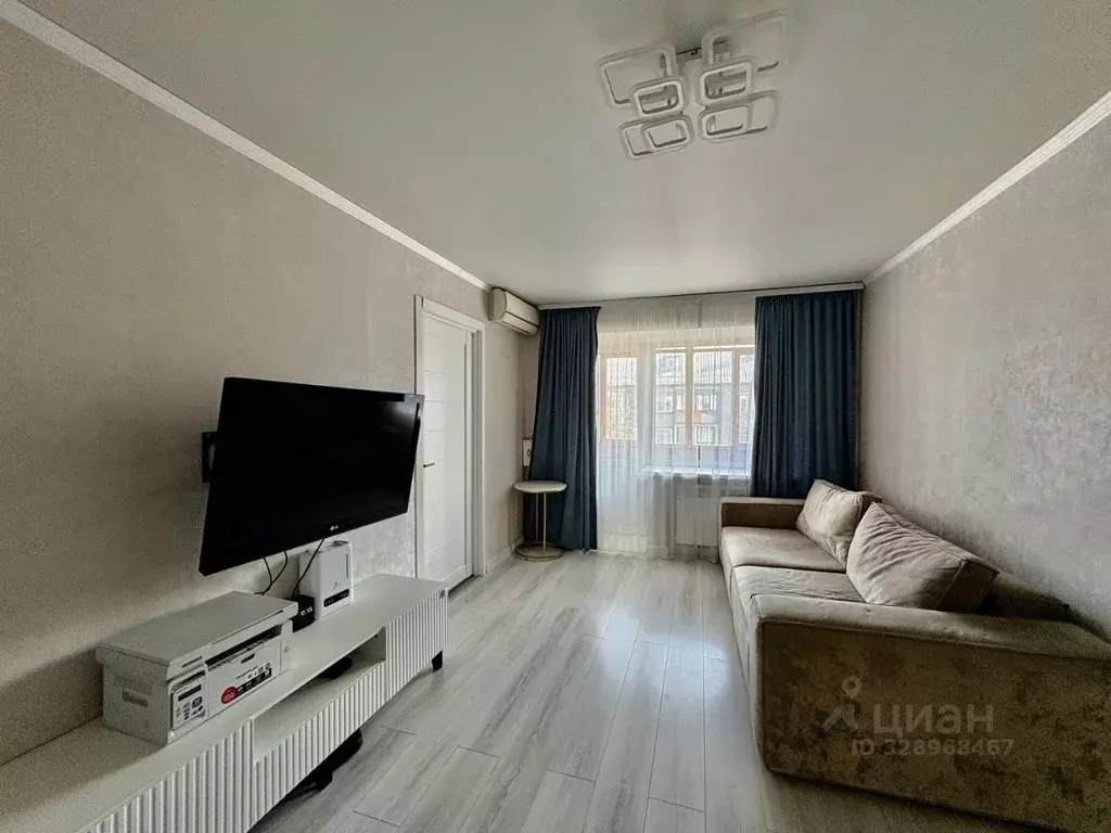 2-к кв. Пермский край, Пермь Екатерининская ул., 184 (42.5 м) - Фото 1