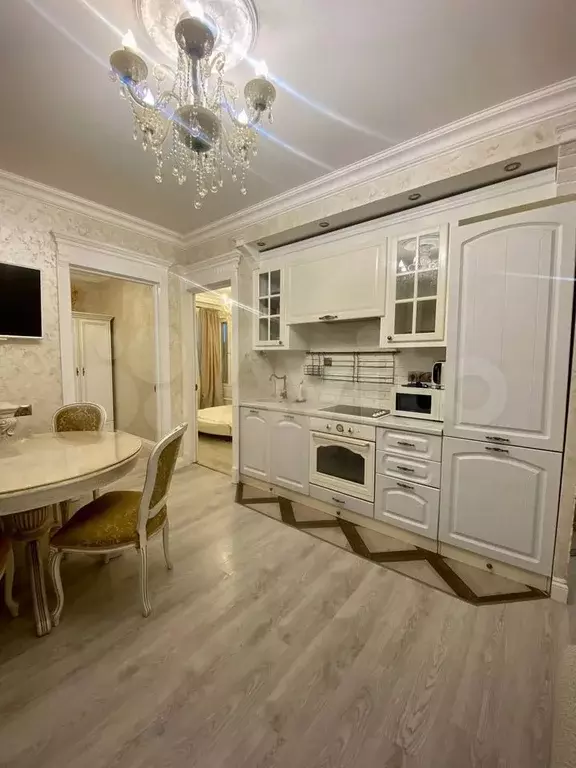 2-к. квартира, 43 м, 6/9 эт. - Фото 1