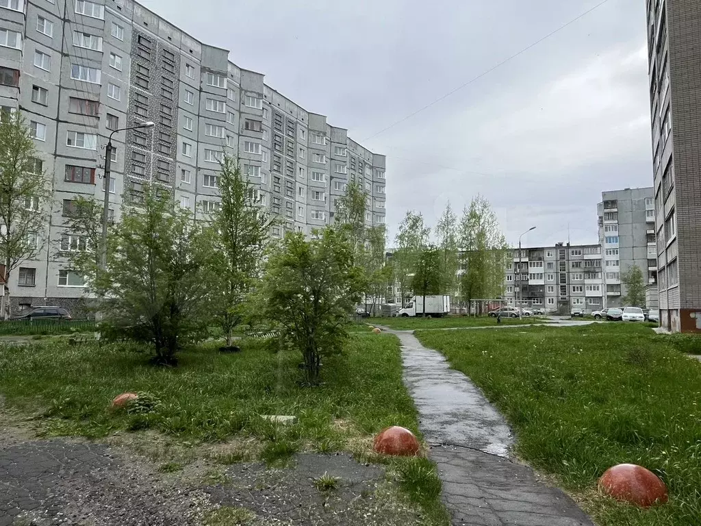 1-к. квартира, 41,7 м, 1/9 эт. - Фото 0