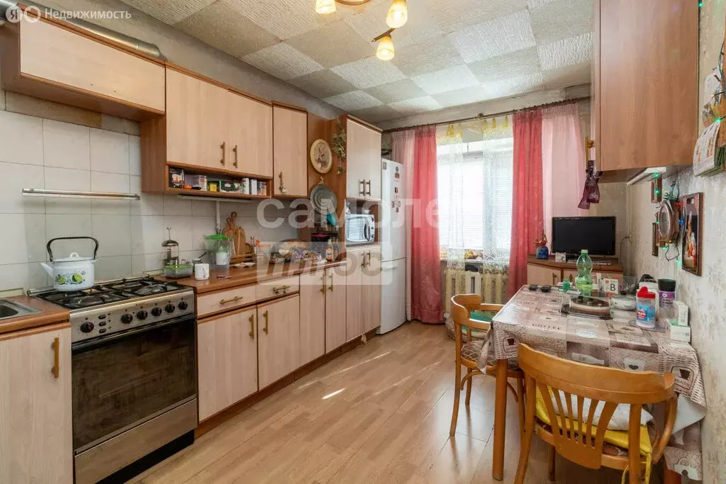3-комнатная квартира: Подольск, микрорайон Климовск, Заводская улица, ... - Фото 1
