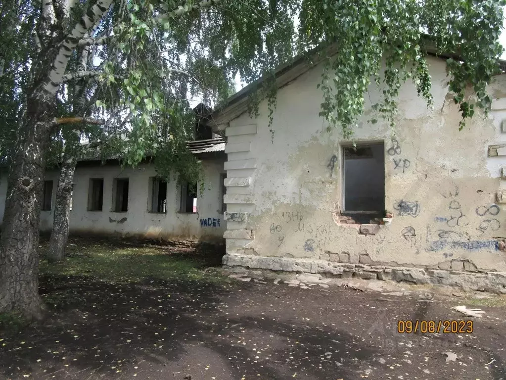 Помещение свободного назначения в Челябинская область, Усть-Катавский ... - Фото 1