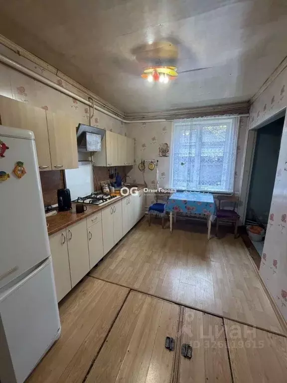 Дом в Брянская область, Брянский район, Снежское с/пос, пос. Кузьмино ... - Фото 1