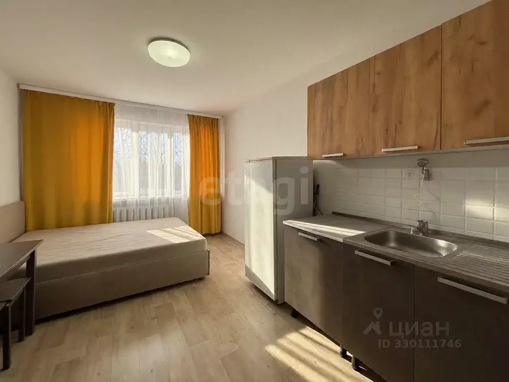 Комната Псковская область, Псков Рижский просп., 42А (13.0 м) - Фото 1