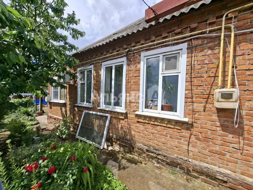 Дом в Краснодарский край, Тимашевск Приречная ул. (63 м) - Фото 1