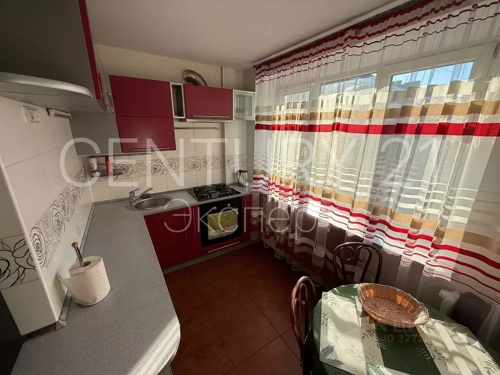 2-к кв. Калининградская область, Калининград Пионерская ул., 5 (50.0 ... - Фото 1