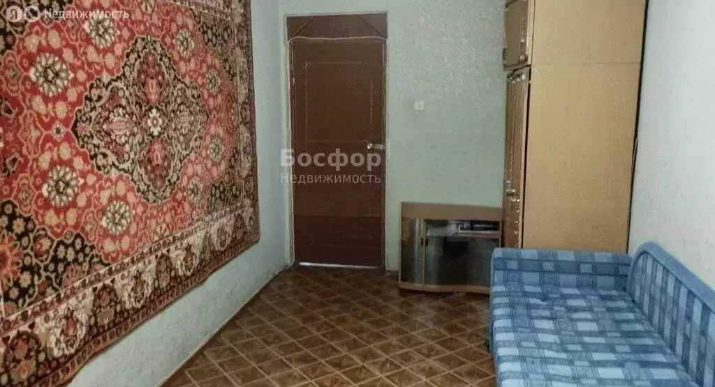 3-комнатная квартира: Феодосия, улица Анюнаса, 2 (72 м) - Фото 2