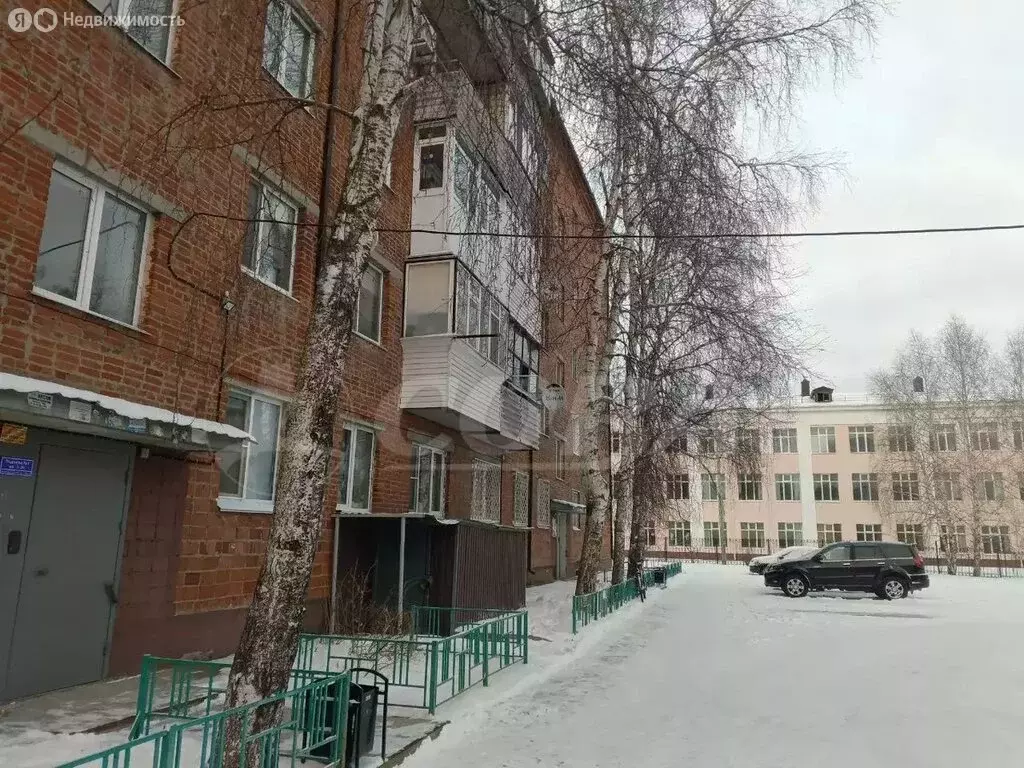 1-комнатная квартира: Тобольск, улица Семёна Ремезова, 30 (29.5 м) - Фото 1