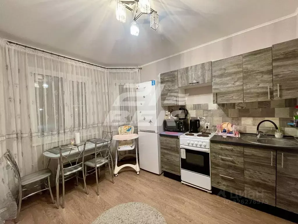 2-к кв. Курская область, Курск просп. Анатолия Дериглазова, 87 (56.0 ... - Фото 1