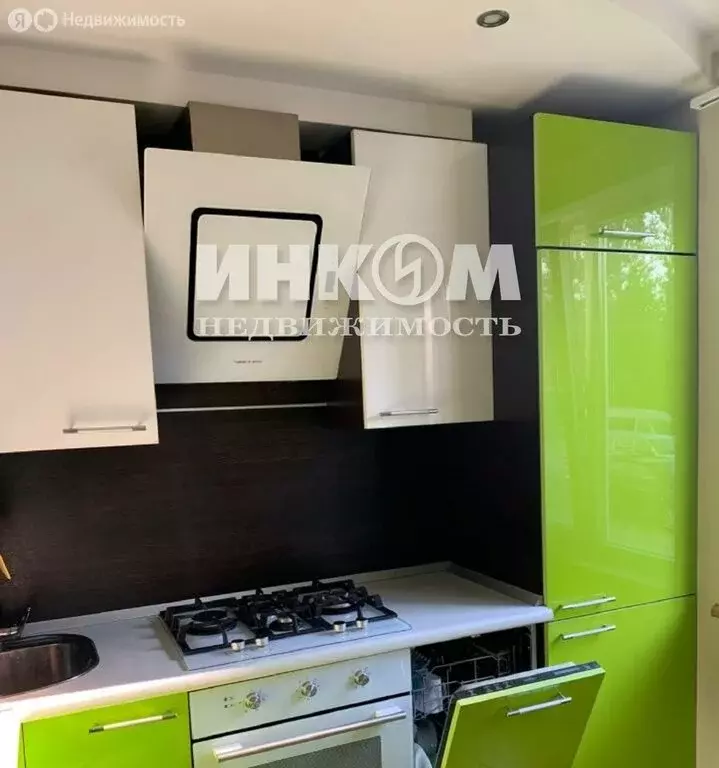 3-комнатная квартира: Дмитров, Комсомольская улица, 7 (70.5 м) - Фото 0