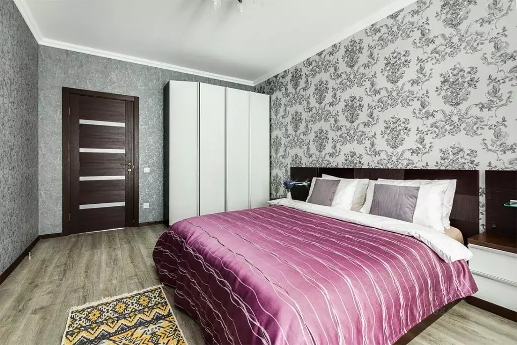 2-к кв. Санкт-Петербург Кременчугская ул., 9К2 (69.0 м) - Фото 1