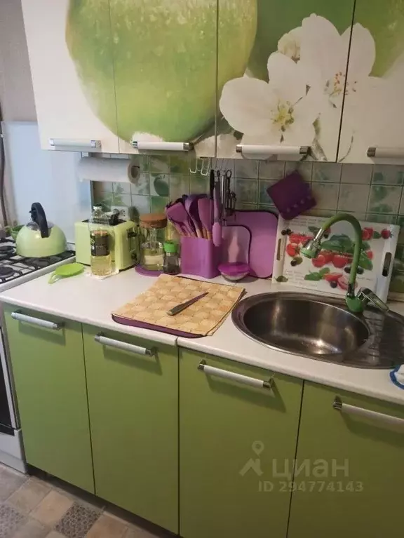 Комната Москва 2-я Владимирская ул., 37К2 - Фото 0