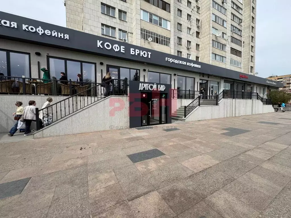 Помещение свободного назначения в Тюменская область, Тюмень ул. ... - Фото 1