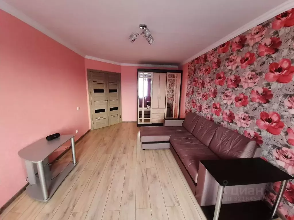 1-к кв. Брянская область, Брянск ул. Есенина, 22 (44.0 м) - Фото 0