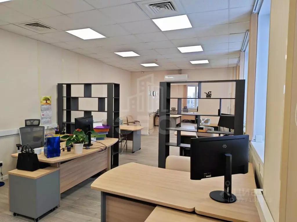 Офис в Санкт-Петербург Кантемировская ул., 5к6 (93 м) - Фото 1