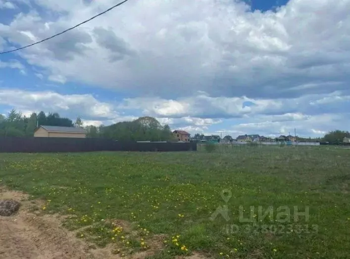 Участок в Тверская область, Калининский муниципальный округ, д. ... - Фото 1