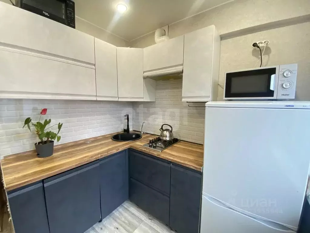 2-к кв. Архангельская область, Архангельск ул. Попова, 25 (42.4 м) - Фото 1