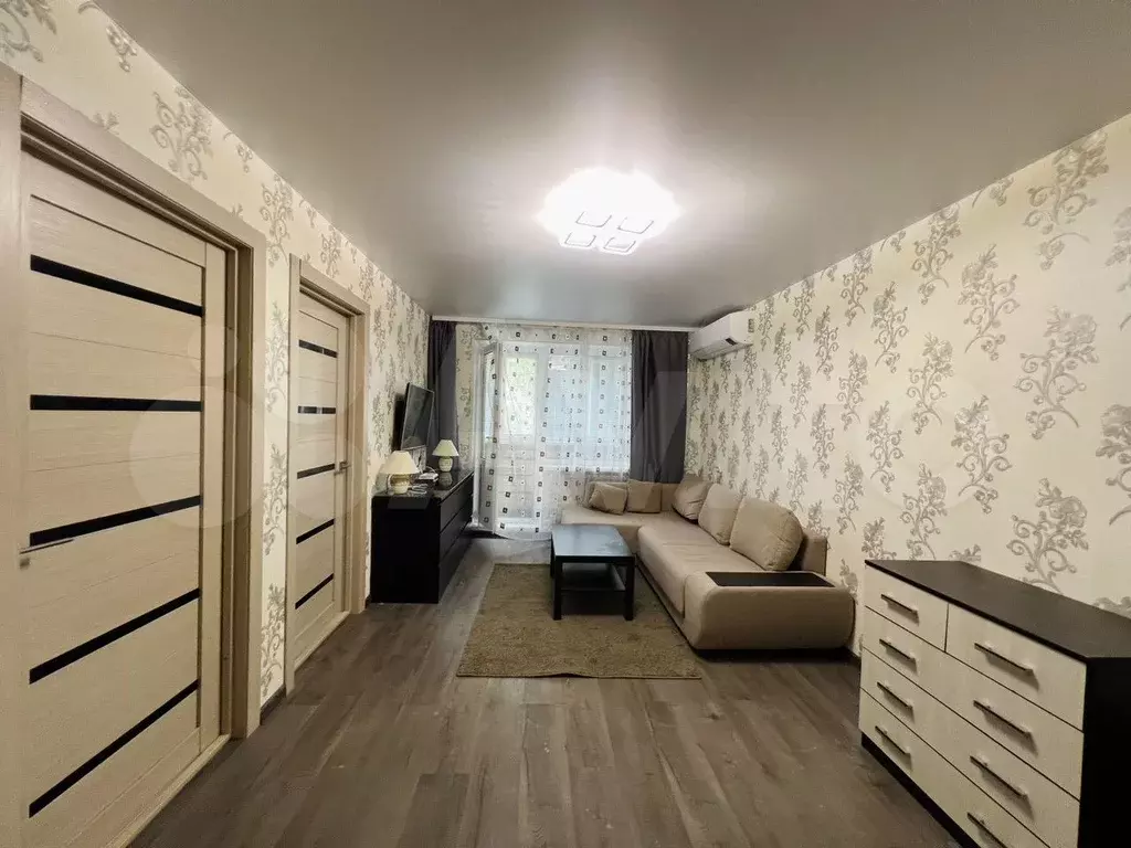 3-к. квартира, 50,8 м, 5/5 эт. - Фото 0