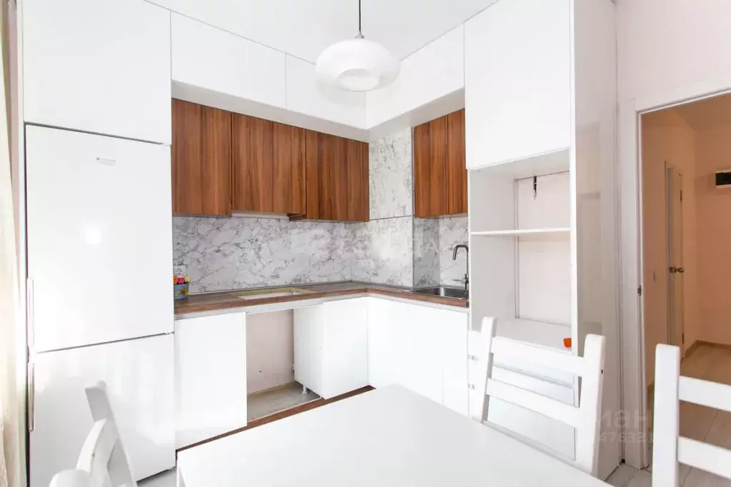 2-к кв. Новосибирская область, Новосибирск ул. Петухова, 105 (53.0 м) - Фото 0