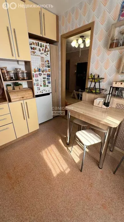 3-комнатная квартира: Череповец, улица Ленина, 159 (55 м) - Фото 1