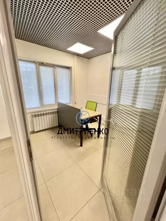 Помещение свободного назначения в Хабаровский край, Хабаровск ул. ... - Фото 2