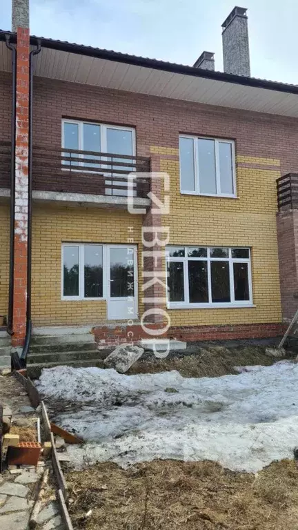 Таунхаус в Ивановская область, Иваново ул. Окуловой, 73к21 (145 м) - Фото 1