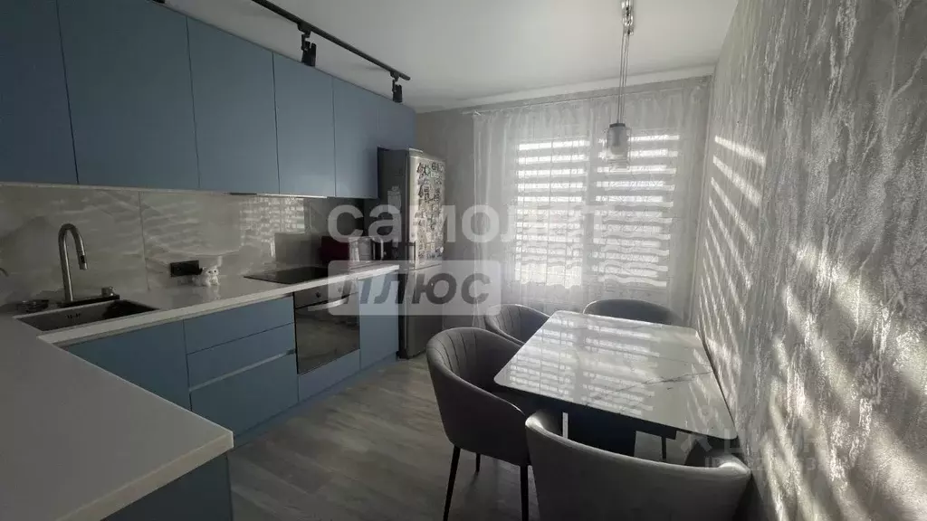 2-к кв. Пензенская область, Пенза ул. Генерала Глазунова, 6 (60.3 м) - Фото 2