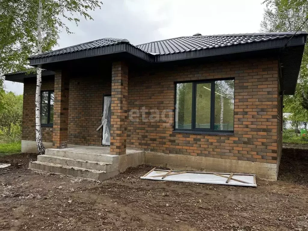Дом в Башкортостан, Уфа городской округ, с. Нагаево  (100 м) - Фото 0