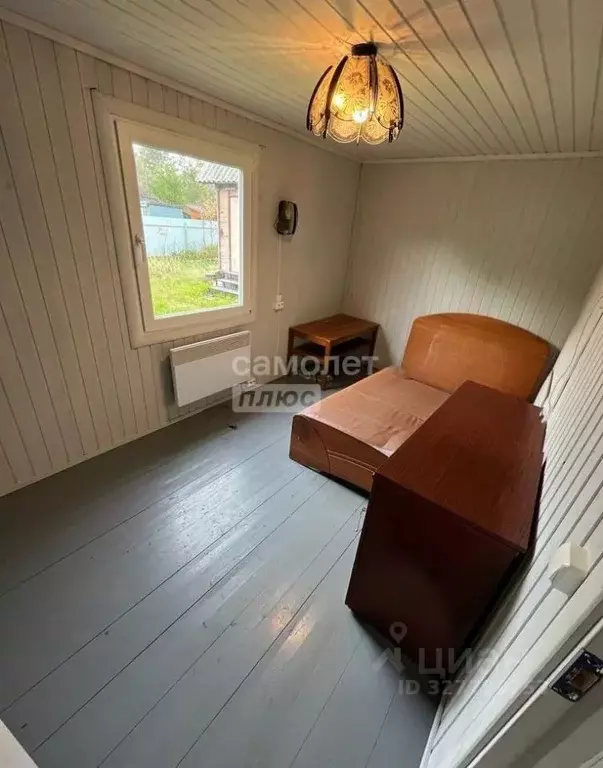 Дом в Ленинградская область, Лужский район, Мшинское с/пос, Мшинская ... - Фото 1