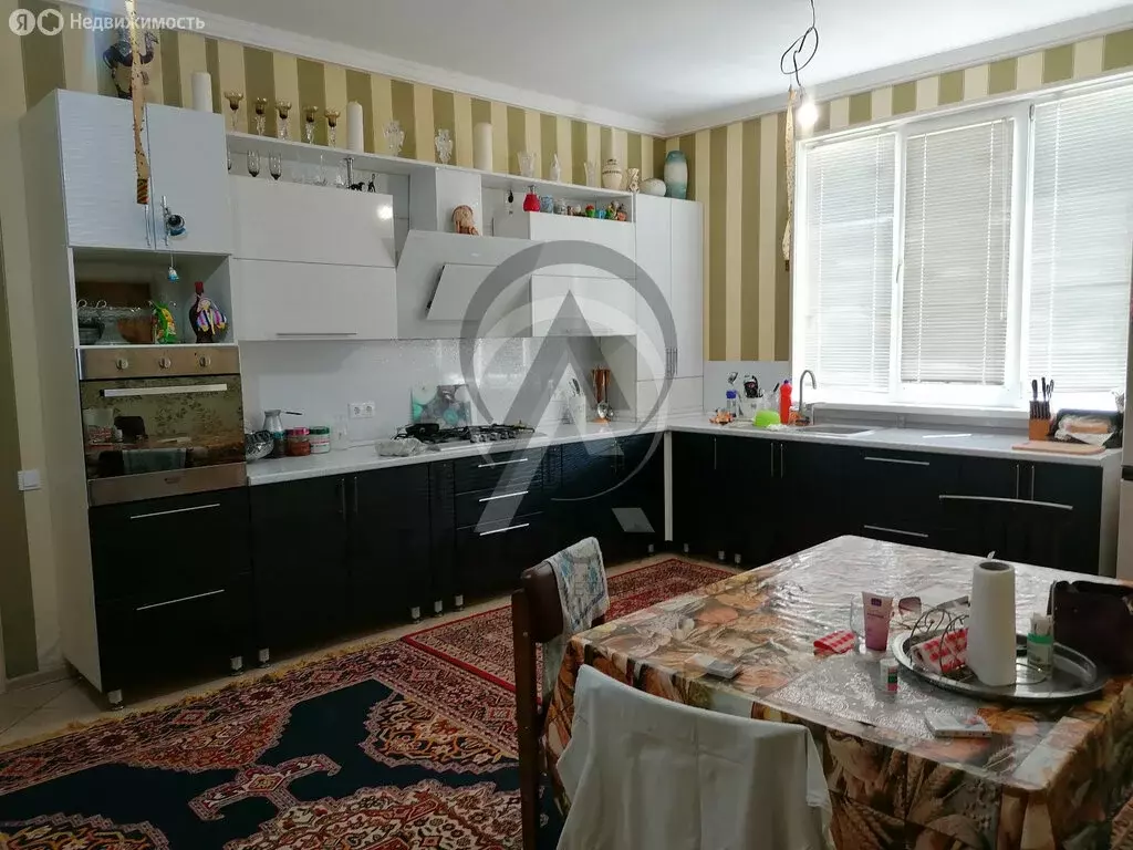 Дом в Хадыженск, улица Гусева (204 м) - Фото 2