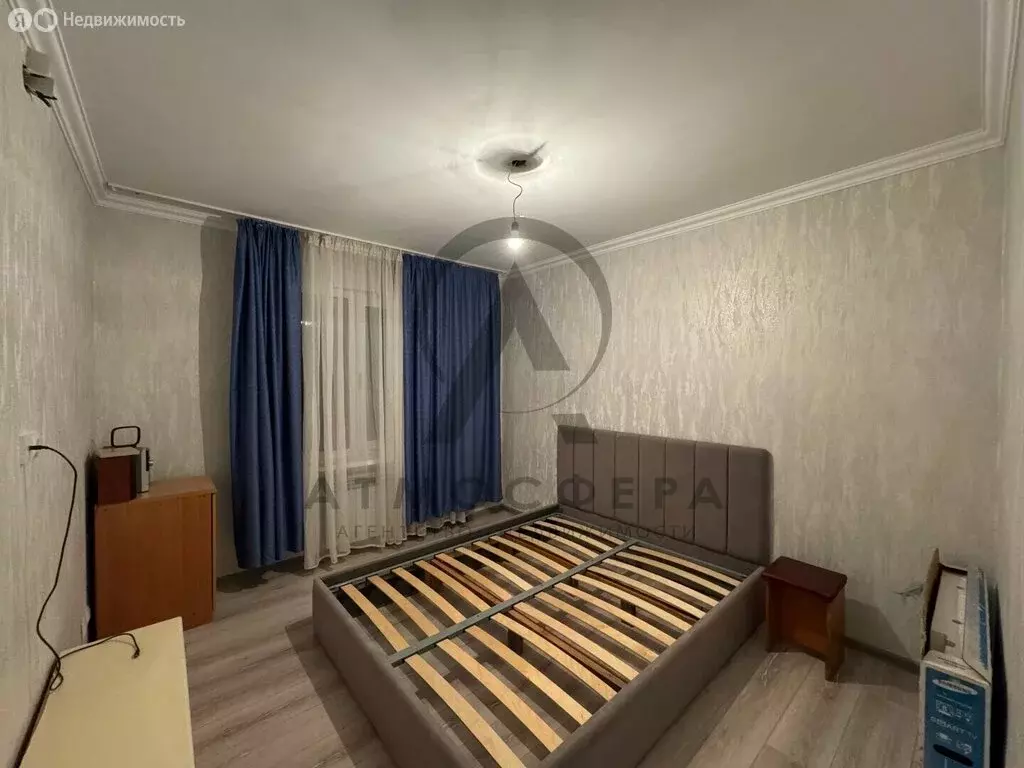 3-комнатная квартира: Туапсе, улица Калараша, 46 (68.4 м) - Фото 1
