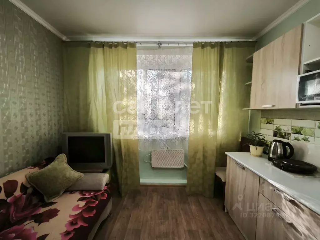 Комната Чувашия, Новочебоксарск Комсомольская ул., 14 (12.8 м) - Фото 1