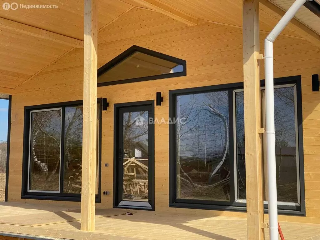 Дом в деревня Канищево, улица Дмитриева (100 м) - Фото 1