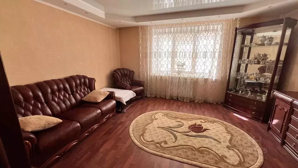 2-к кв. Московская область, Коломна Окский просп., 3А (58.0 м) - Фото 0