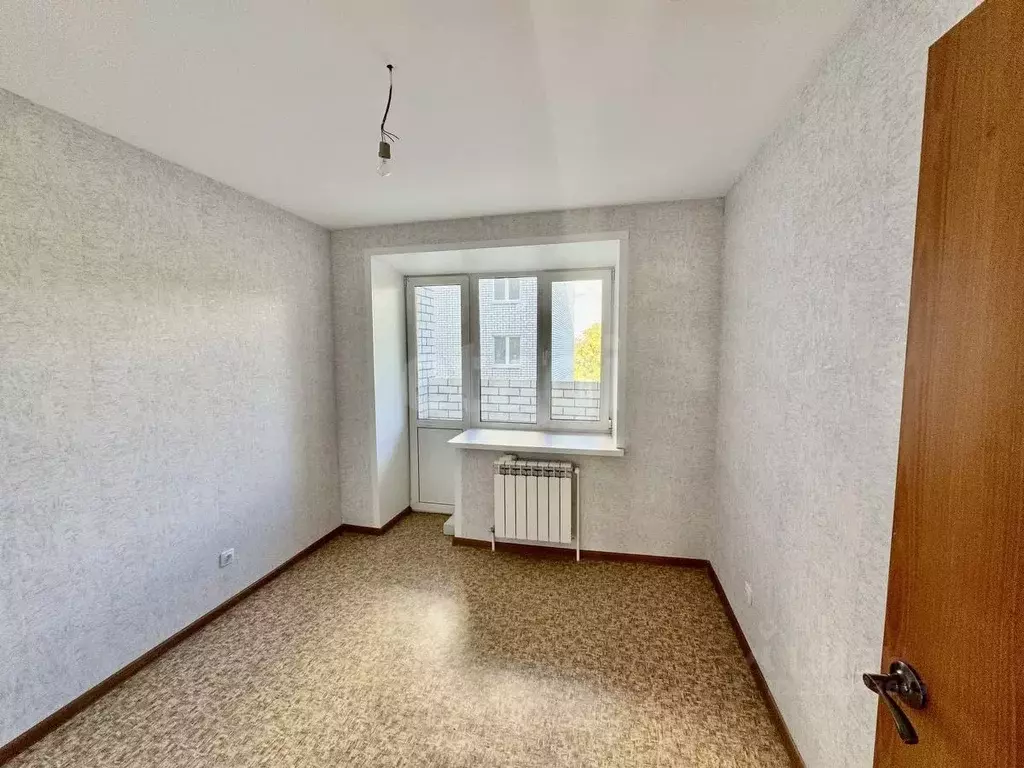 2-к кв. Брянская область, Брянск Ржевский пер., 18 (45.9 м) - Фото 1