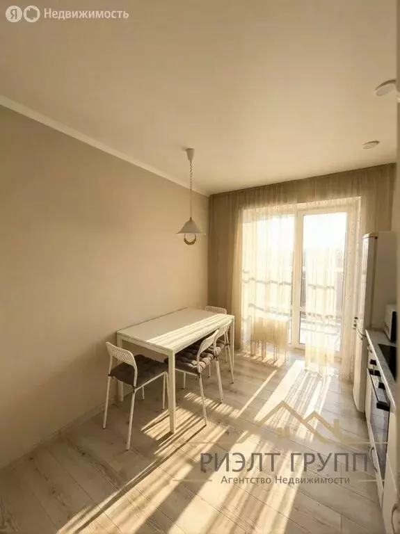 2-комнатная квартира: Казань, улица Фикрята Табеева, 1 (54 м) - Фото 2