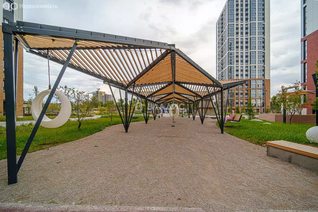 3-комнатная квартира: Пермь, шоссе Космонавтов, 162К (73.8 м) - Фото 1