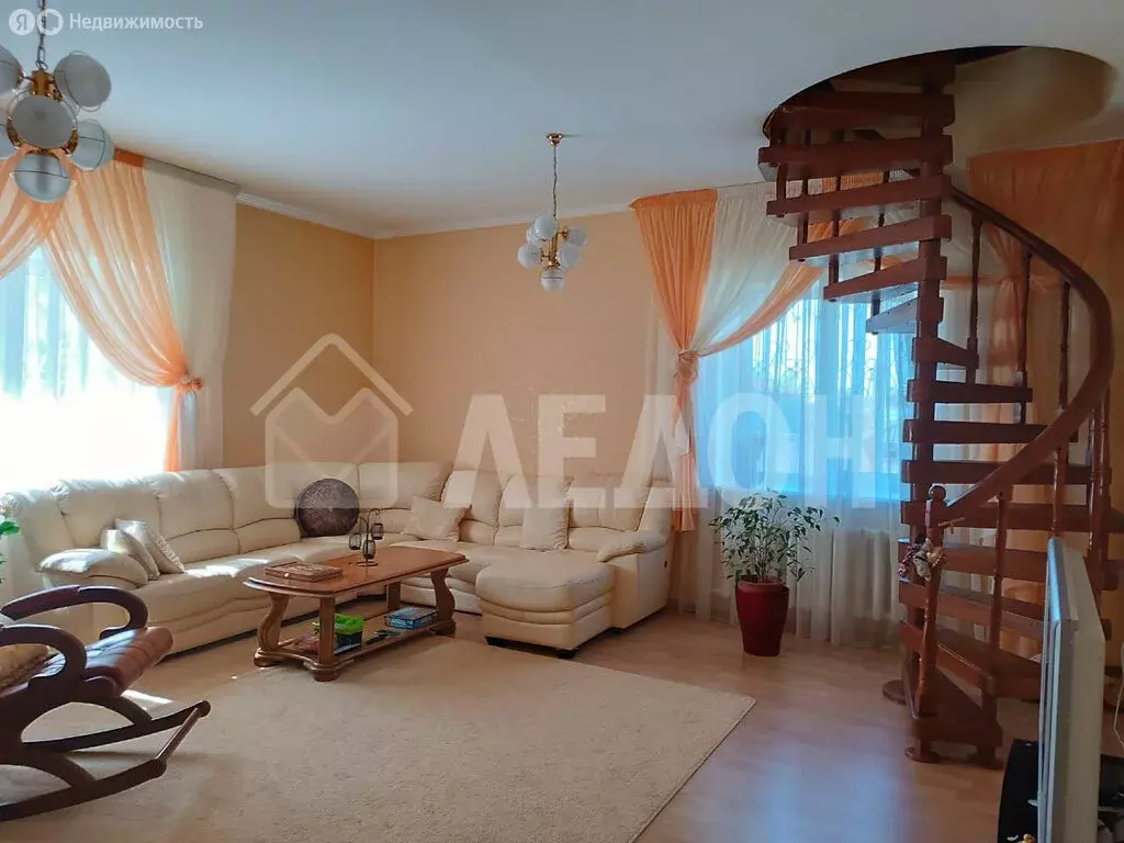 Дом в посёлок Иртышский, Кленовая улица, 38 (303 м) - Фото 2