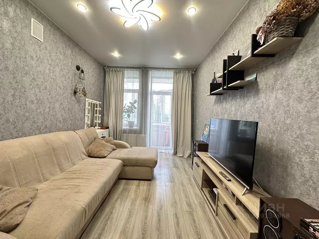 3-к кв. Татарстан, Казань ул. Восстания, 49 (69.0 м) - Фото 0