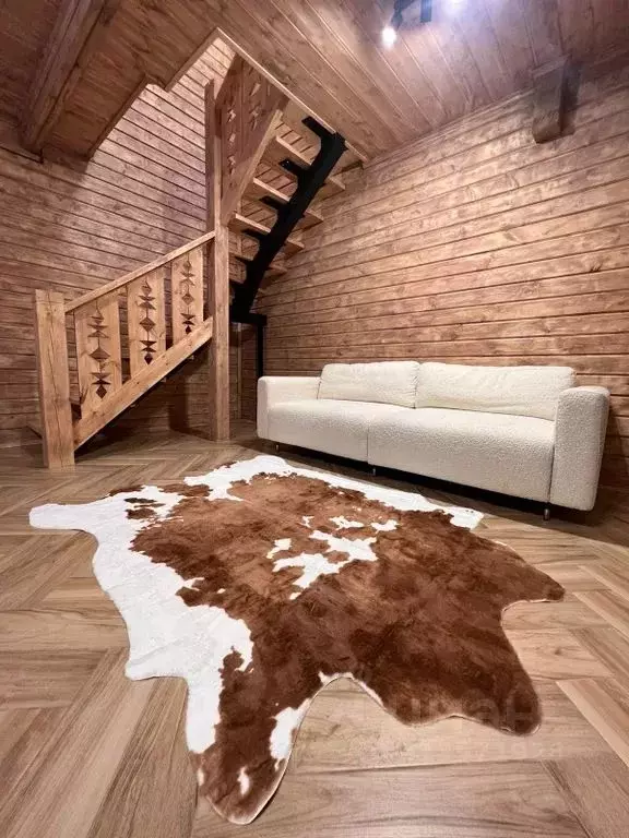 Дом в Кабардино-Балкария, Эльбрусский район, с. Терскол ул. ... - Фото 0
