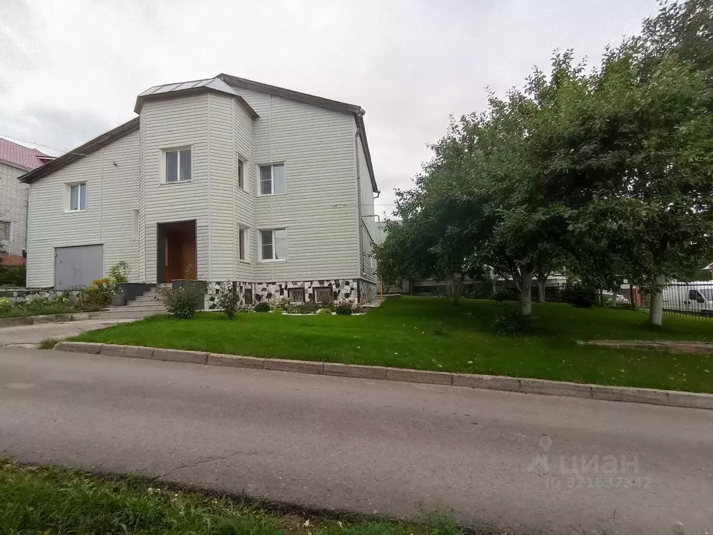 Дом в Чувашия, Чебоксары ул. Инженера Куприянова, 2/9 (309 м) - Фото 1