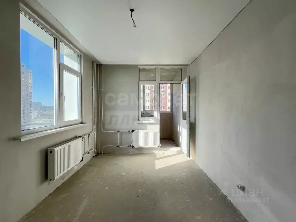 3-к кв. Оренбургская область, Оренбург Уральская ул., 2/20 (91.6 м) - Фото 1