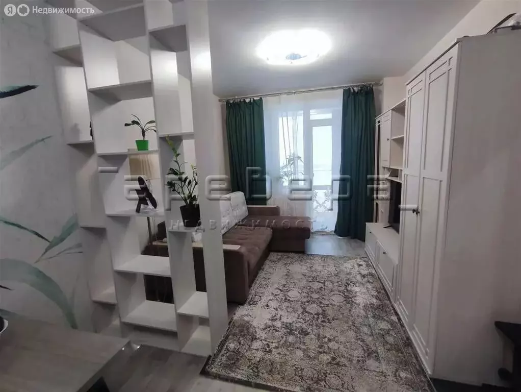 2-комнатная квартира: Красноярск, улица Лесников, 23 (37 м) - Фото 1